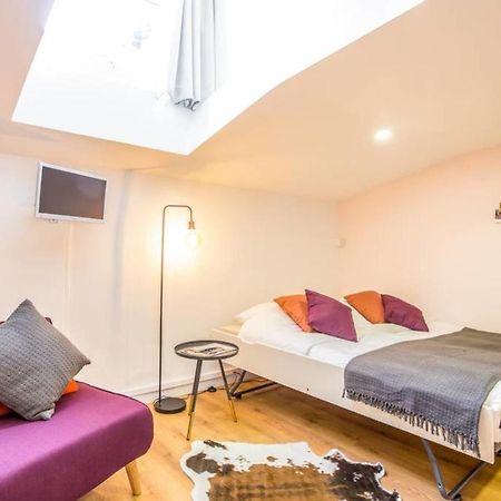 Appartamento Charming Little Next In Vieux-Lyon By Guestready Esterno foto